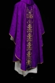 Ornat fioletowy z haftem IHS na ozdobnej tkaninie - KOR/268/03/67 - HAF KOR/268/03/67 - Dewocjonalia P.H. Jakóbczak - Katolicki sklep liturgiczny i hurtownia