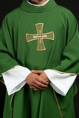Ornat zielony z haftowanym motywem krzyża - KOR/258/01/12 - HAF KOR/258/01/12 - Dewocjonalia P.H. Jakóbczak - Katolicki sklep liturgiczny i hurtownia