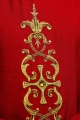 Czerwony ornat liturgiczny bogato haftowany kamieniami - LE/7014/02 - HAF LE/7014/02 - Dewocjonalia P.H. Jakóbczak - Katolicki sklep liturgiczny i hurtownia