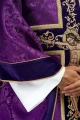 Fioletowy ornat haftowany wzorem Jezusa Chrystusa - KOR/190/03/83/PA - HAF KOR/190/03/83/PA - Dewocjonalia P.H. Jakóbczak - Katolicki sklep liturgiczny i hurtownia
