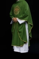 Zielony ornat z haftem IHS i PAX - KOR/119/01/01 - HAF KOR/119/01/01 - Dewocjonalia P.H. Jakóbczak - Katolicki sklep liturgiczny i hurtownia