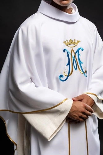 Biały ornat haftowany motywem maryjnym - KOR/090/04/12 - HAF KOR/090/04/12 - Dewocjonalia P.H. Jakóbczak - Katolicki sklep liturgiczny i hurtownia