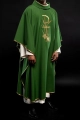 Zielony ornat z haftem złotego krzyża - KOR/026/01/12 - HAF KOR/026/01/12 - Dewocjonalia P.H. Jakóbczak - Katolicki sklep liturgiczny i hurtownia