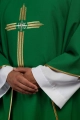 Zielony ornat z haftowanym krzyżem IHS - KOR/017/01/12 - HAF KOR/017/01/12 - Dewocjonalia P.H. Jakóbczak - Katolicki sklep liturgiczny i hurtownia