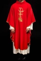 Czerwony ornat ze złotym haftem krzyża - KOR/026/02/12 - HAF KOR/026/02/12 - Dewocjonalia P.H. Jakóbczak - Katolicki sklep liturgiczny i hurtownia