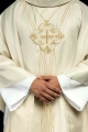 Ornat ecru z błyszczącej tkaniny inspirowany Różańcem - LE/7016/05 - HAF LE/7016/05 - Dewocjonalia P.H. Jakóbczak - Katolicki sklep liturgiczny i hurtownia