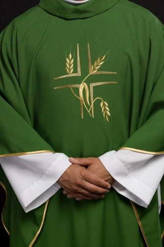 Ornat zielony z haftem krzyża i kłosów - KOR/016/01/12 - HAF KOR/016/01/12 - Dewocjonalia P.H. Jakóbczak - Katolicki sklep liturgiczny i hurtownia