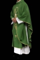 Zielony ornat haftowany wzorem kielicha z IHS - KOR/001/01/01 - HAF KOR/001/01/01 - Dewocjonalia P.H. Jakóbczak - Katolicki sklep liturgiczny i hurtownia