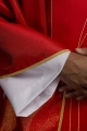 Ornat czerwony z błyszczącej tkaniny, bogato haftowany - LE/7015/02 - HAF LE/7015/02 - Dewocjonalia P.H. Jakóbczak - Katolicki sklep liturgiczny i hurtownia