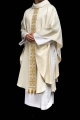 Złoty ornat bogato haftowany, ozdobiony kamieniami - LE/7011/10 - HAF LE/7011/10 - Dewocjonalia P.H. Jakóbczak - Katolicki sklep liturgiczny i hurtownia