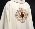 Ornat ecru haftowany z motywem Serca Jezusowego i kielicha eucharystycznego - KOR/118/05/01 - HAF KOR/118/05/01 - Dewocjonalia P.H. Jakóbczak - Katolicki sklep liturgiczny i hurtownia