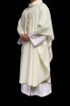 Ornat ecru z haftem Alfa i Omega - KOR/013/05/12 - HAF KOR/013/05/12 - Dewocjonalia P.H. Jakóbczak - Katolicki sklep liturgiczny i hurtownia
