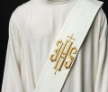 Stuła diakońska ecru z haftem IHS i krzyża - KSD/135/05 - HAF KSD/135/05 - Dewocjonalia P.H. Jakóbczak - Katolicki sklep liturgiczny i hurtownia