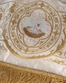 Baldachim procesyjny ecru z haftem eucharystycznym i aniołami - 130 x 160 cm - KBA/003 - HAF KBA/003 130*160 - Dewocjonalia P.H. Jakóbczak - Katolicki sklep liturgiczny i hurtownia