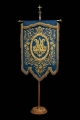 Dwustronna chorągiew procesyjna z Matką Bożą Niepokalanie Poczętą i monogramem maryjnym - 80 x 130 cm - CHD/004 - HAF CHD/004/06/109 80*130 - Dewocjonalia P.H. Jakóbczak - Katolicki sklep liturgiczny i hurtownia