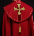 Kapa liturgiczna czerwona z haftowanymi krzyżami - S-3068-02-70 - HAF S-3068-02-70 - Dewocjonalia P.H. Jakóbczak - Katolicki sklep liturgiczny i hurtownia