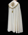 Kapa liturgiczna ecru z haftem Baranka Bożego - S-3072-05-88 - HAF S-3072-05-88 - Dewocjonalia P.H. Jakóbczak - Katolicki sklep liturgiczny i hurtownia