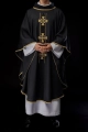 Ornat czarny z haftowanymi krzyżami - S-7068-07-70 - HAF S-7068-07-70 - Dewocjonalia P.H. Jakóbczak - Katolicki sklep liturgiczny i hurtownia