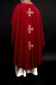 Ornat czerwony z haftowanymi krzyżami - S-7070-02-70 - HAF S-7070-02-70 - Dewocjonalia P.H. Jakóbczak - Katolicki sklep liturgiczny i hurtownia