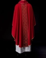 Ornat czerwony z haftowanym pasem z motywem krzyży - S-7071-02-70 - HAF S-7071-02-70 - Dewocjonalia P.H. Jakóbczak - Katolicki sklep liturgiczny i hurtownia