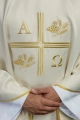 Ornat ecru z haftem symboli Alfa i Omega, kłosów zboża i krzyża - S-7053-05-54 - HAF S-7053-05-54 - Dewocjonalia P.H. Jakóbczak - Katolicki sklep liturgiczny i hurtownia