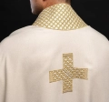 Ornat ecru z haftowanymi krzyżami - S-7070-05-70 - HAF S-7070-05-70 - Dewocjonalia P.H. Jakóbczak - Katolicki sklep liturgiczny i hurtownia