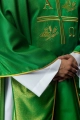 Ornat zielony z haftem symboli Alfa i Omega, kłosów zboża i krzyża - S-7053-01-54 - HAF S-7053-01-54 - Dewocjonalia P.H. Jakóbczak - Katolicki sklep liturgiczny i hurtownia