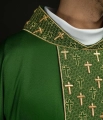 Ornat zielony z haftowanym pasem z motywem krzyży - S-7062-01-53 - HAF S-7062-01-53 - Dewocjonalia P.H. Jakóbczak - Katolicki sklep liturgiczny i hurtownia