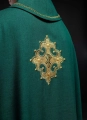 Ornat zielony z haftowanym krzyżem - S-7065-01-70 - HAF S-7065-01-70 - Dewocjonalia P.H. Jakóbczak - Katolicki sklep liturgiczny i hurtownia