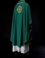 Ornat zielony z haftowanym krzyżem - S-7066-01-70 - HAF S-7066-01-70 - Dewocjonalia P.H. Jakóbczak - Katolicki sklep liturgiczny i hurtownia