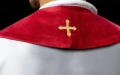 Stuła kapłańska czerwona z haftem IHS - S-2052-02-76 - HAF S-2052-02-76 - Dewocjonalia P.H. Jakóbczak - Katolicki sklep liturgiczny i hurtownia