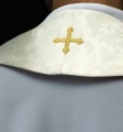 Stuła wielkanocna ecru z haftem Baranka Bożego i IHS - S-2072-05-88 - HAF S-2072-05-88 - Dewocjonalia P.H. Jakóbczak - Katolicki sklep liturgiczny i hurtownia