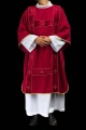 Dalmatyka czerwona z haftowanymi krzyżami i aksamitnymi pasami - LE/1073/02/B - HAF LE/1073/02/B - Dewocjonalia P.H. Jakóbczak - Katolicki sklep liturgiczny i hurtownia