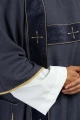 Dalmatyka fioletowa z haftowanymi krzyżami i aksamitnymi pasami - LE/1073/03/B - HAF LE/1073/03/B - Dewocjonalia P.H. Jakóbczak - Katolicki sklep liturgiczny i hurtownia