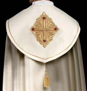 Kapa liturgiczna ecru z haftowanym pasem z monogramem IHS - LE/3010/05