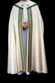 Ręcznie zdobiona kapa liturgiczna ecru z haftem maryjnym i kamieniami naturalnymi - HM/3006/05/88 - HAF HM/3006/05/88 - Dewocjonalia P.H. Jakóbczak - Katolicki sklep liturgiczny i hurtownia