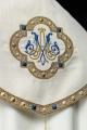Kapa liturgiczna ecru z haftem maryjnym - S-3074-05-41 - HAF S-3074-05-41 - Dewocjonalia P.H. Jakóbczak - Katolicki sklep liturgiczny i hurtownia