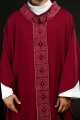 Ornat czerwony z haftowanym pasem z motywem krzyża - S-7057-02-70 - HAF S-7057-02-70 - Dewocjonalia P.H. Jakóbczak - Katolicki sklep liturgiczny i hurtownia