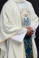 Ornat ecru z haftowanym pasem - HA7015-05 - HAF HA7015-05 - Dewocjonalia P.H. Jakóbczak - Katolicki sklep liturgiczny i hurtownia