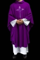 Ornat fioletowy z haftowanym krzyżem - HA7034-03 - HAF HA7034-03 - Dewocjonalia P.H. Jakóbczak - Katolicki sklep liturgiczny i hurtownia