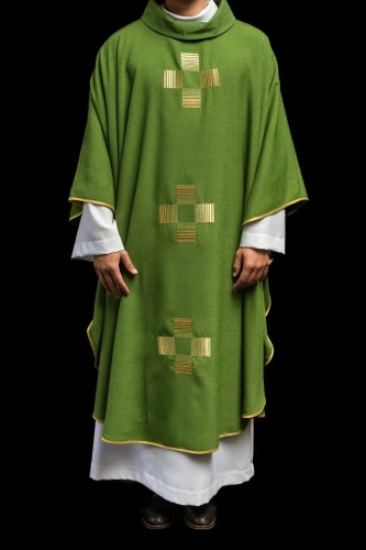 Ornat zielony z haftowanymi krzyżami - HA7011-01 - HAF HA7011-01 - Dewocjonalia P.H. Jakóbczak - Katolicki sklep liturgiczny i hurtownia