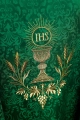 Ornat zielony z haftem kielicha i hostii na tkaninie żakardowej - KOA/002/01/98 - HAF KOA/002/01/98 - Dewocjonalia P.H. Jakóbczak - Katolicki sklep liturgiczny i hurtownia