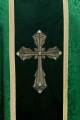 Ornat zielony z haftowanym pasem z motywem krzyża - KOA/007/01/98 - HAF KOA/007/01/98 - Dewocjonalia P.H. Jakóbczak - Katolicki sklep liturgiczny i hurtownia