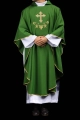 Ornat zielony z haftowanym krzyżem i szerokim kołnierzem - KOK/001/01/12/KARO - HAF KOK/001/01/12/KARO - Dewocjonalia P.H. Jakóbczak - Katolicki sklep liturgiczny i hurtownia