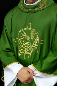 Ornat zielony z haftem kłosów zboża i krzyża - S-7054-01-53