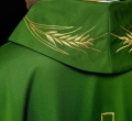 Ornat zielony z haftem kłosów zboża i krzyża - S-7054-01-53 - HAF S-7054-01-53 - Dewocjonalia P.H. Jakóbczak - Katolicki sklep liturgiczny i hurtownia