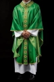 Ornat zielony z haftowanym pasem z motywem krzyża - S-7056-01-54 - HAF S-7056-01-54 - Dewocjonalia P.H. Jakóbczak - Katolicki sklep liturgiczny i hurtownia