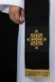 Aksamitna stuła kapłańska czarna z haftowanym krzyżem - LE/2029/07 - HAF LE/2029/07 - Dewocjonalia P.H. Jakóbczak - Katolicki sklep liturgiczny i hurtownia