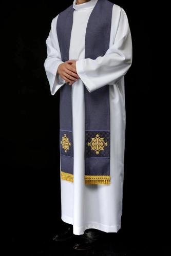 Aksamitna stuła kapłańska fioletowa z haftowanym krzyżem - LE/2029/03 - HAF LE/2029/03 - Dewocjonalia P.H. Jakóbczak - Katolicki sklep liturgiczny i hurtownia