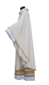 Haftowany ornat z muszlami św. Jakuba